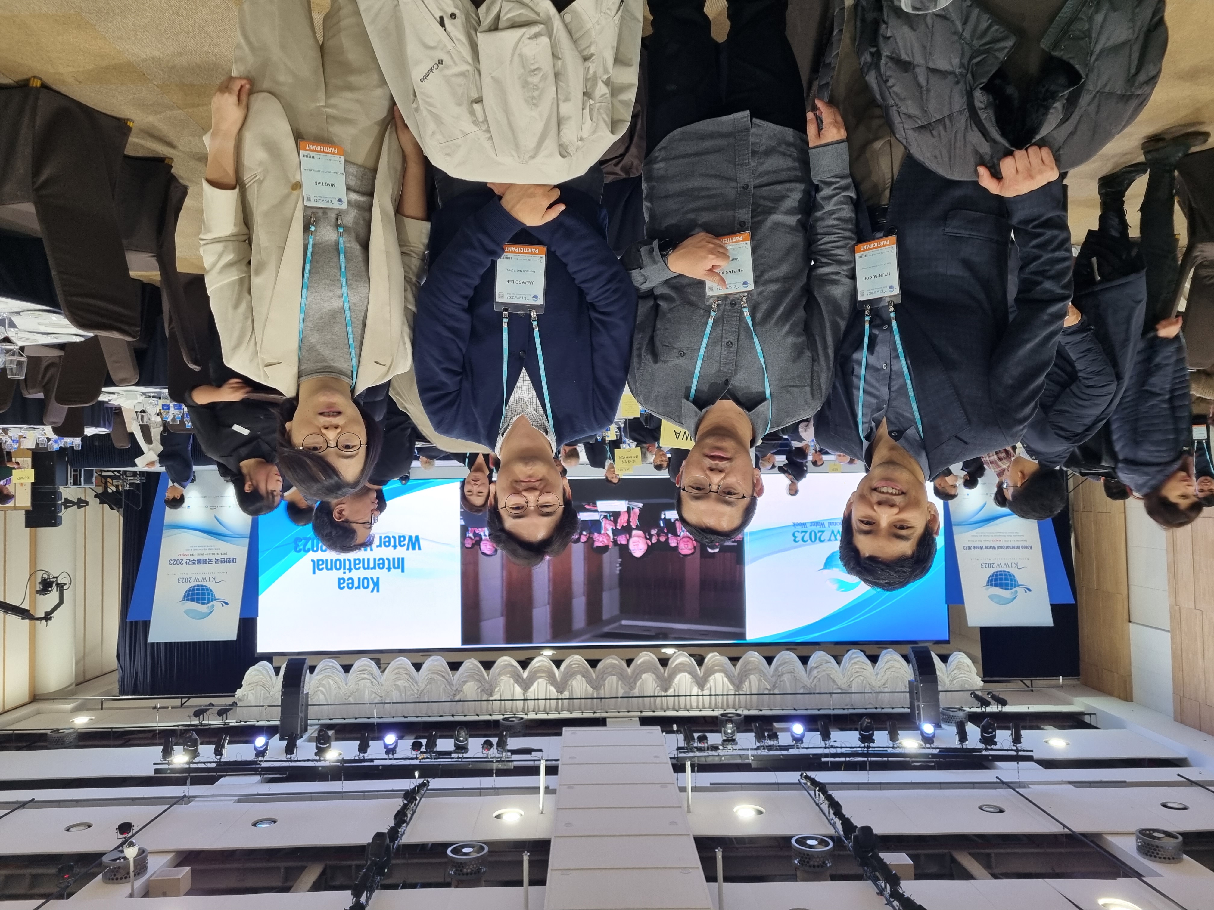 With NEWRI members and Prof. Luu at the IWIC-WEN 2023 대표이미지